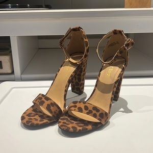 Bamboo Cheetah Print Heels